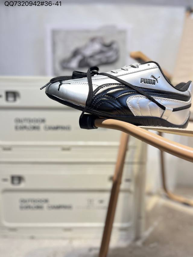 Rose X Puma彪马 Speedcat 系列 联名款 赛车 德训双鞋带 绑带休闲运动低帮板鞋 以趣味十足又前卫复古的设计引领潮流 将赛道精神融入街头时尚