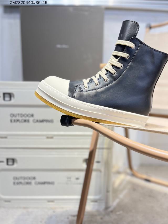 Rick Owens 瑞克 欧文斯 中帮高街休闲板鞋 Rick Owens Drkshdw 复古板鞋：无性别前卫风尚，舒适随性的摩登宣言 在先锋设计与日常实穿之