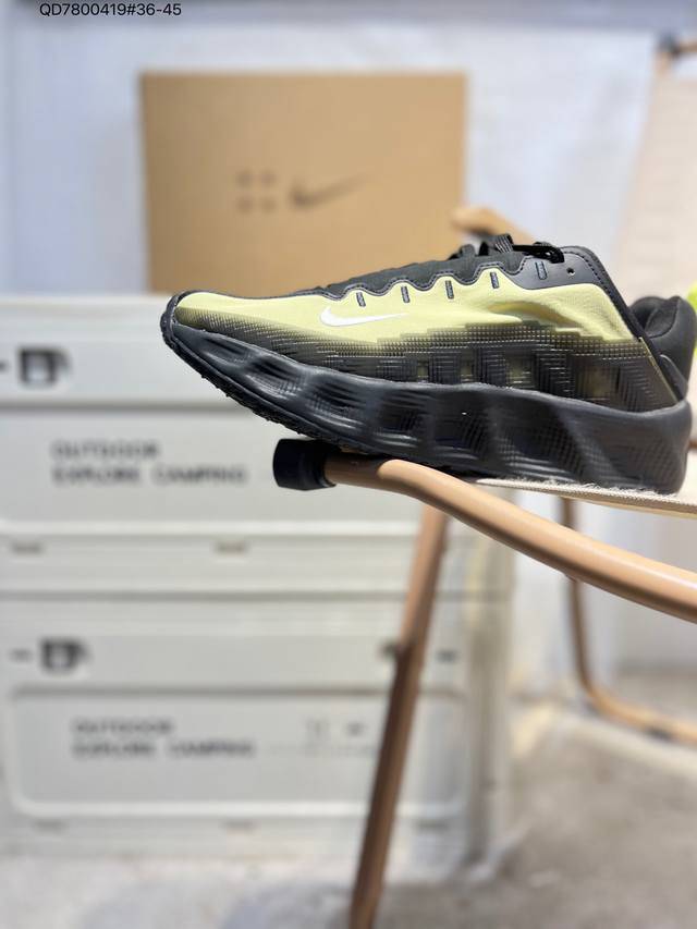 Hyein Seo X Ava Rover Ava Rover 联名鞋 该鞋款采用流线型轮廓设计，鞋面结合 Tpu 网格支撑结构，中底搭载 Reactx 泡棉材