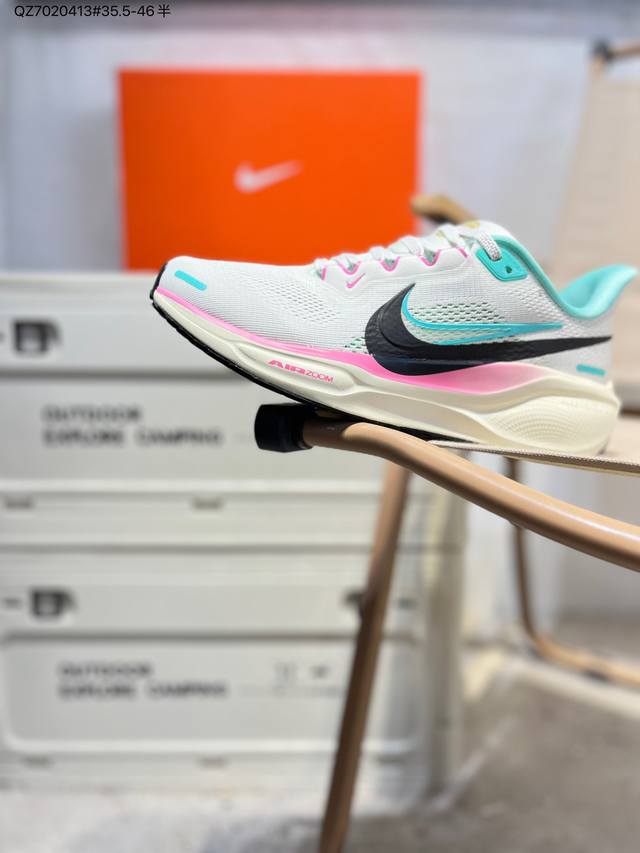 Nk Air Zoom Pegasus 41 登月跑鞋 登月41代超轻网面跑步鞋 脚跟区域营造出色舒适度，而在鞋底部分，搭载全掌型Zoom Air配置耐克网面透
