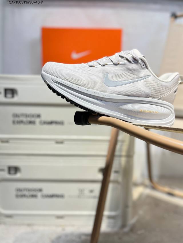 耐克 Nike Air Zoomx Vomero 18代耐克登月减震跑步鞋 货号Hm6803 Qa7 313#36-46半
