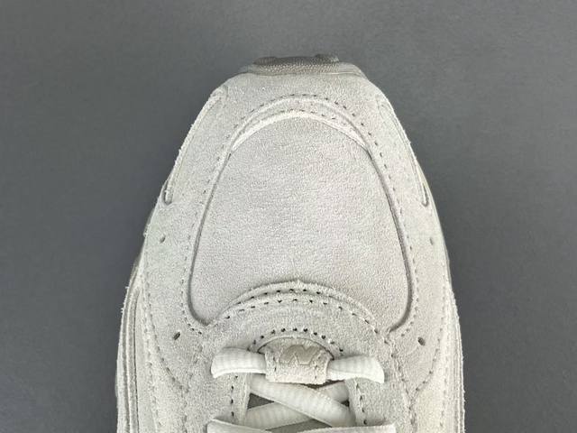 渠道优势 ！ 外贸版 Nb204L New Balance 204L 薄底鞋 薄底皮质鞋带德训Miu系 减震耐磨包裹性支撑轻便 低帮 生活休闲鞋 男女同款 货号