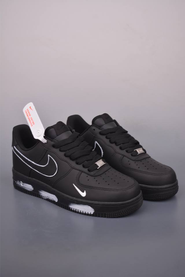 Nike Air Force 1 Low 黑白 原楦头原纸板 打造纯正空军版型 专注外贸渠道 全掌内置蜂窝气垫 原盒配件 原厂中底钢印、拉帮完美 官方货号: C