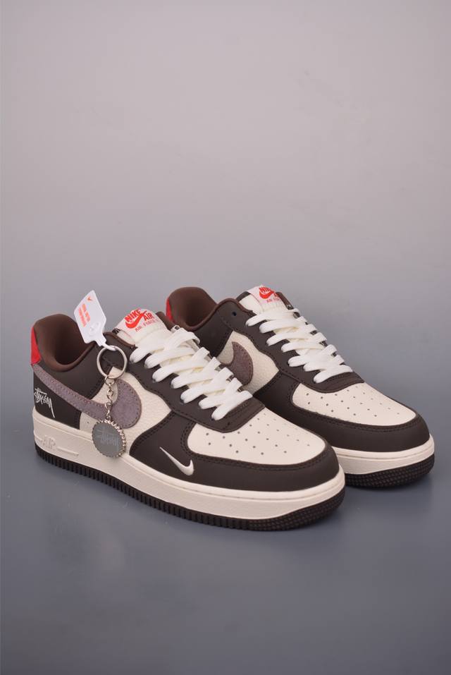 Nike Air Force 1 Low 公司级 原楦头原纸板 打造纯正空军版型 专注外贸渠道 全掌内置蜂窝气垫 原盒配件 原厂中底钢印、拉帮完美 官方货号: