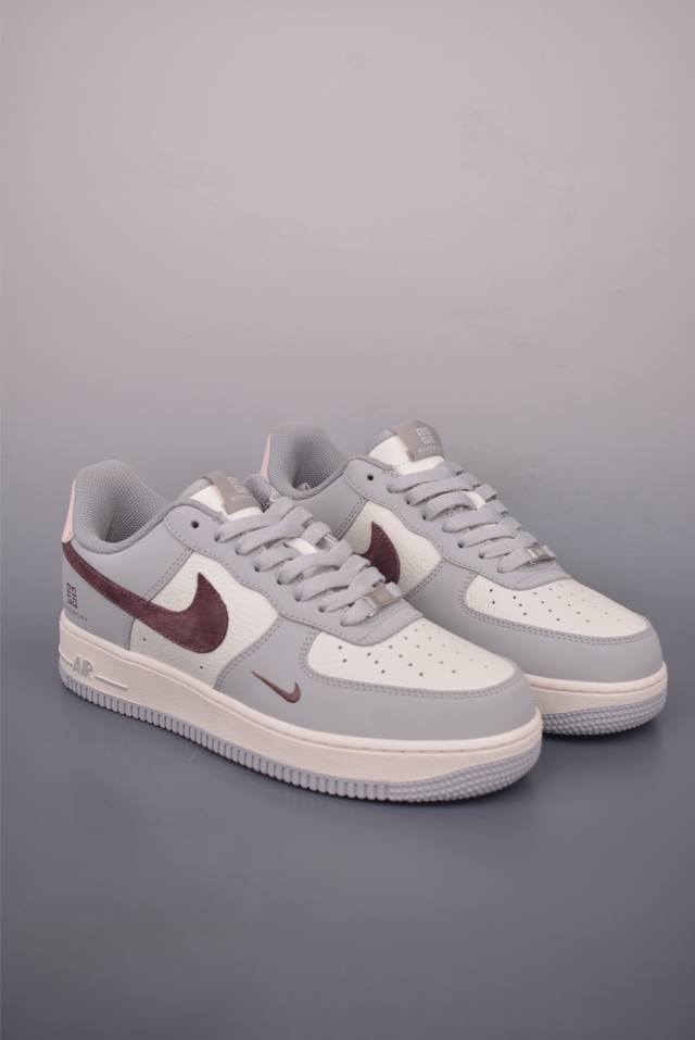 Nike Air Force 1 Low 十二星座 原楦头原纸板 打造纯正空军版型 专注外贸渠道 全掌内置蜂窝气垫 原盒配件 原厂中底钢印、拉帮完美 官方货号: