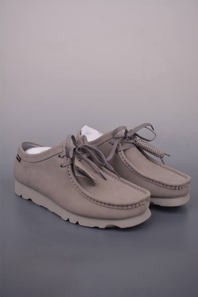 Clarks Originals其乐Wallabee男女同款 复古潮流舒适休闲袋鼠鞋 广东纯原版本 Wallabee家族再添新成员 以百搭配色回归新季街头时尚