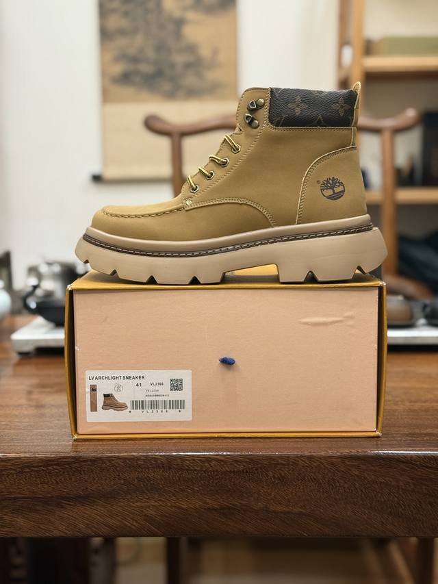 Lv X Timberland Lv联名添柏岚大黄靴 顶奢流量品牌与时代经典的结合之作 巴黎时装首秀 #代购专供品质 高弹Modern 外置防滑橡塑发泡超轻大底