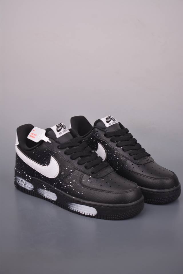 Nike Air Force 1 Low 黑白泼墨 原楦头原纸板 打造纯正空军版型 专注外贸渠道 全掌内置蜂窝气垫 原盒配件 原厂中底钢印、拉帮完美 官方货号: