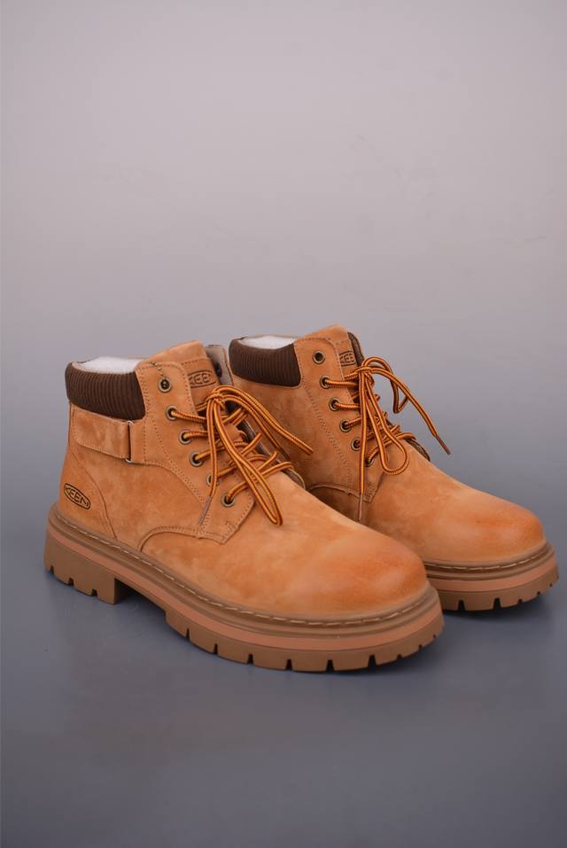 美国人气户外品牌-科恩Keen Jasper Rocks Sp贾斯珀都市户外休闲马丁靴系列 25Ss秋冬季新款 原楦型开发纸版 采用固色翻毛皮鞋面材质 内嵌高密