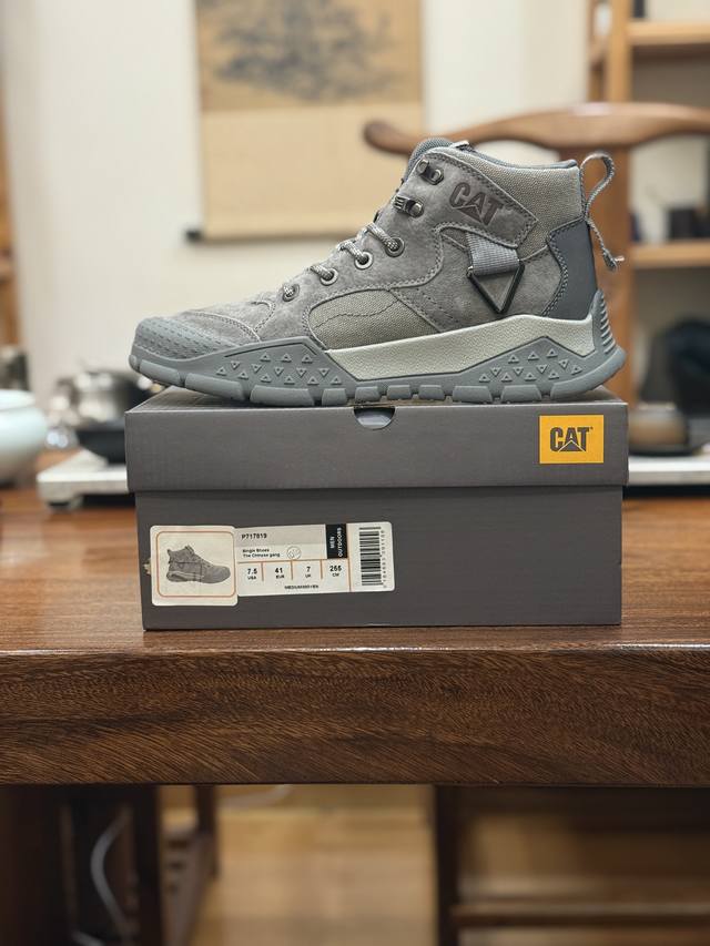 新货Cat卡特 硬汉推土机品牌经典百搭户外中帮休闲马丁靴 #广东大厂品质 秋冬新款 常年主打 时尚潮流搭配 面料釆用意大利进口磨砂牛皮 全鞋真牛皮材料 大底到五
