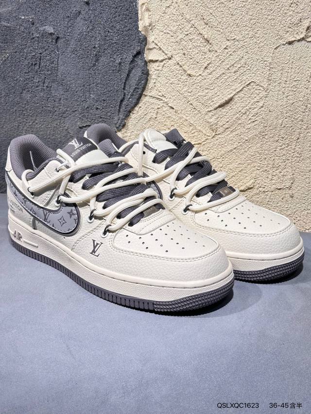 海外限量发售 低帮 休闲鞋 折边针车 工艺难度大 原楦头原纸板 原装鞋盒 定制五金配件 内置全掌气垫 原厂鞋底 货号：Xs6868 Qslxqc1623