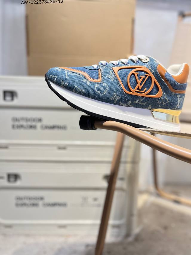 双十一福利特价采用 粒面牛剖革鞋面材质#鞋垫嵌入超软脚感Pu乳胶物料#中底缓震Pu组合防滑耐磨外底法国顶级高奢品牌 Lv路易威登Louis Vuitton Lv