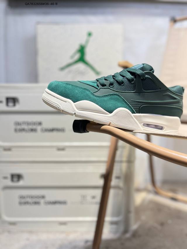 Air Jordan 4 Rm ”Black Sail“ 重置黑白 Aj4 乔丹4代 Aj4 乔4 重置黑白 乔丹篮球鞋系列 整鞋采用皮革与麂皮材料打造，鞋面使