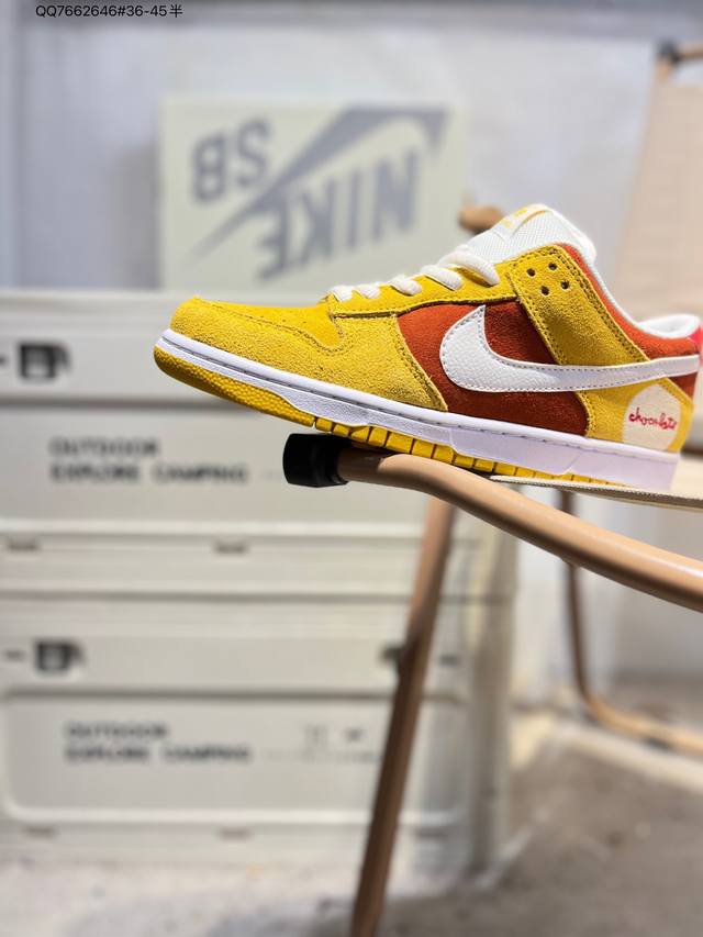 耐克Nike Dunk Low 板鞋Sb系列经典百搭休闲运动板鞋加厚鞋舌的填充，使舒适性大大提升，同时也更方便穿脱中底部分则加入了脚感柔软舒适Zoomair气垫