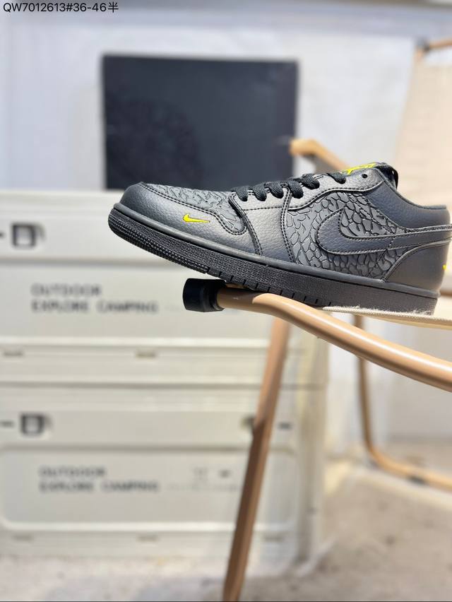 公司级头层皮乔丹Air Jordan 1 Low Aj1低帮系列篮球鞋 官方同步配色 原装级产物 #拒绝公底 立体鞋型 细节完美 高清洁度Im6568 Qw70