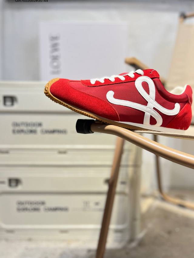 双十一公司级福利特价西班牙百年皮具奢华品牌 罗意威Loewe Ballet Runner 2.0 Sneakers 芭蕾舞2.0系列阿甘复古风德训薄底百搭休闲运