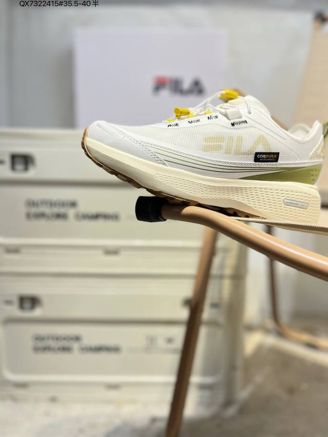 Fila Fusion 斐乐 潮牌低帮运动休闲鞋 Filafusion主要以时尚运动文化 跨界联名为主 结合当下广受欢迎的滑板街篮 棒球、骑行等时尚运动 运用拼