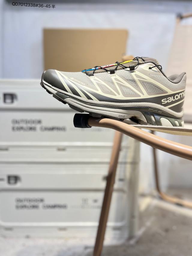 Salomon Xt-6 Gtx萨洛蒙户外越野跑鞋 鞋面采用Sensifit贴合技术 全方位贴合包裹脚型 鞋跟部鞋底牵引设计 提供强大的抓地性能 更适应野外崎岖