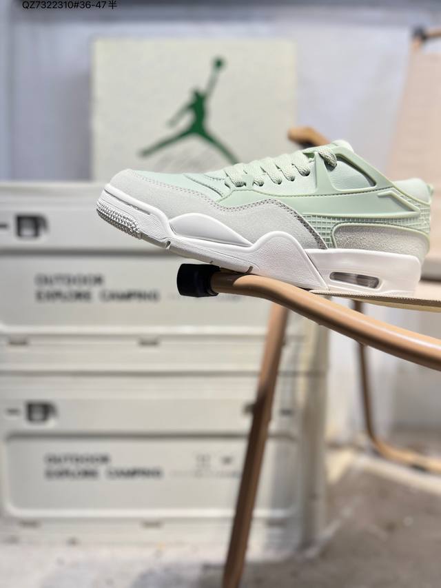 Air Jordan 4 Rm ”Black Sail“ 重置黑白 Aj4 乔丹4代 Aj4 乔4 重置黑白 乔丹篮球鞋系列 整鞋采用皮革与麂皮材料打造，鞋面使