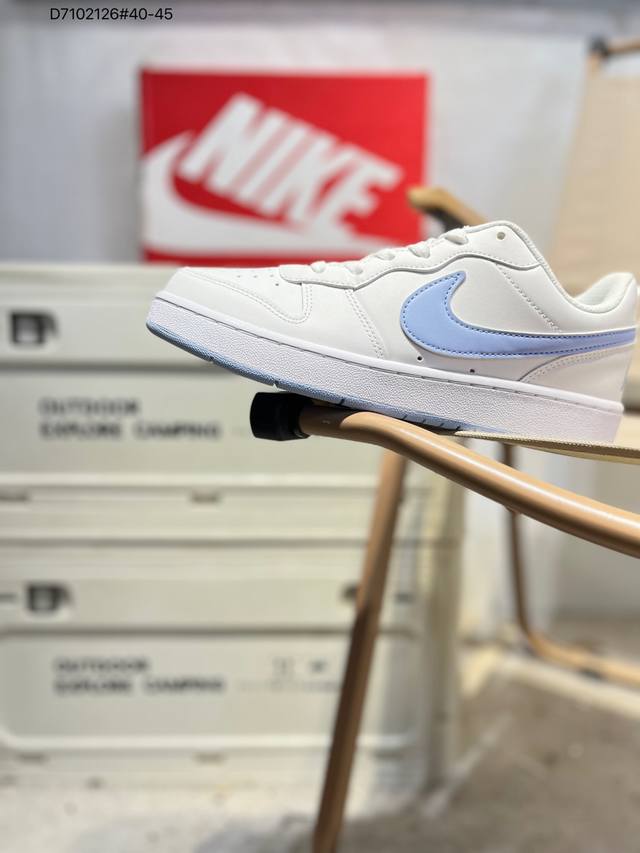 Nk Court Borough 小空军百搭透气休闲运动板鞋 经典耐用的设计 兼顾舒适脚感和出众风范 演绎匠心之作 结构性的支撑贴合感结合复古篮球设计 塑就场外