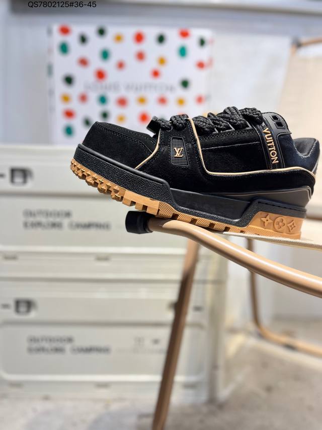 路易威登 Louis Vuitton Lv新款“胖丁”Lv Trainer最新配色运动鞋 L家 Trainer 小牛皮 篮球鞋风格运动鞋 该鞋由艺术总监 Vir