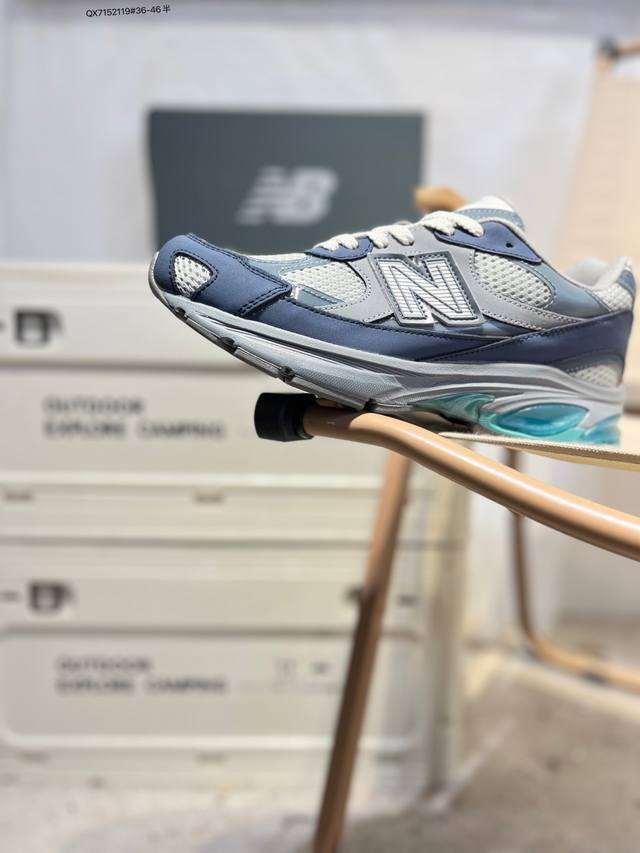 New Balance 2010系列复古老爹风休闲鞋 #采用轻质牛剖革拼接透气网眼衬垫织物鞋面材质 T-Beam大底提供足步弓支撑，保持步态稳定 后跟搭载外露缓