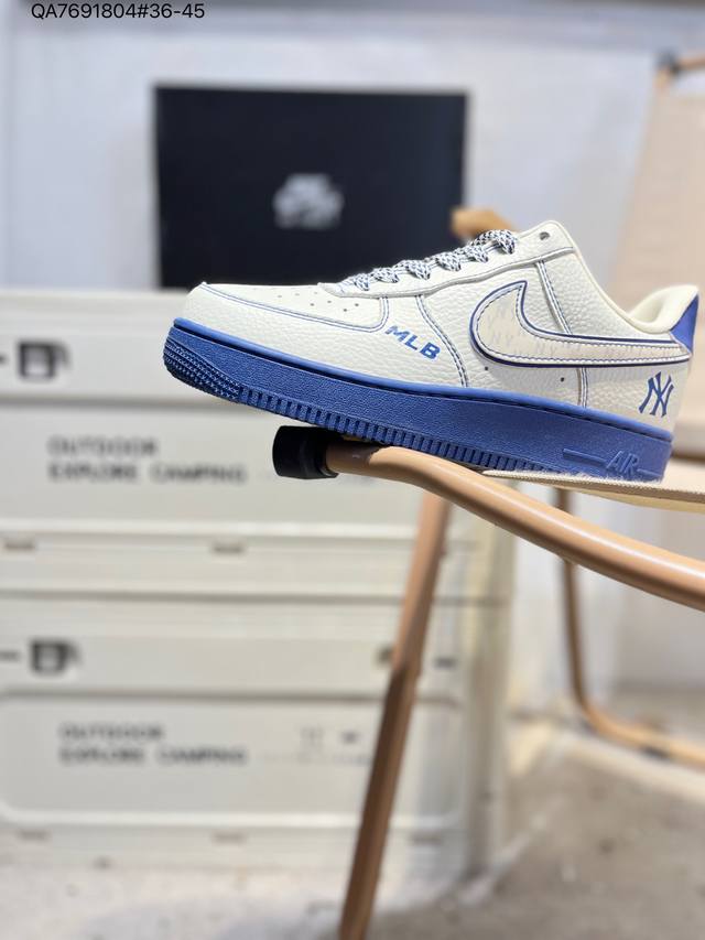 Mlb X 耐克 Nike Air Force 1 '07空军一号 百搭休闲运动板鞋。柔软、弹性十足的缓震性能和出色的中底设计，横跨复古与现代的外型结合Kj16