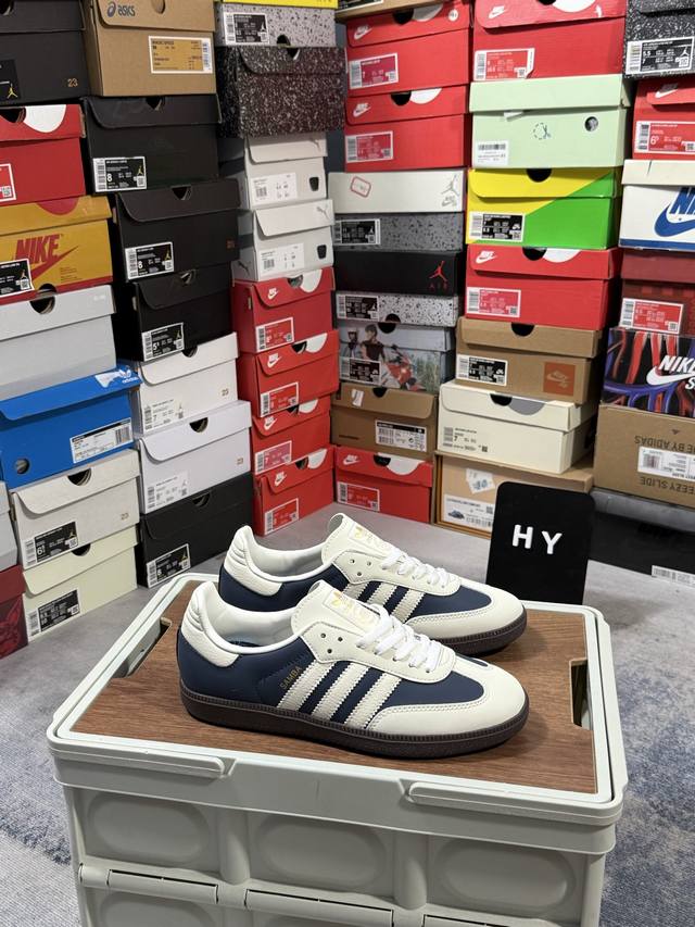 H版福利 新配色出 Adidas Originals Samba Vegan Og桑巴舞系列绅士德训足球风百搭低帮休闲运动板鞋“皮革白黑笑脸”Ig1024 尺码