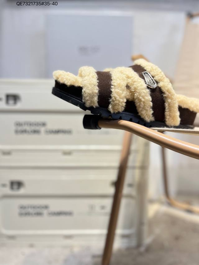 Gg-Cc Chunky Low白鹿同款 新款Ggcc低帮加毛保暖 时髦Look轻松定格 不费力展现率性氛围 原版正确大底 高档银盒G25Y9084B Qe73