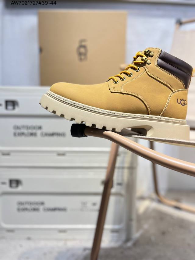 美国轻奢品牌Ugg W Mini Bailey Button Bling 厚底高帮休闲百搭 原厂生产代工品质U5858 Aw7021727#39-44