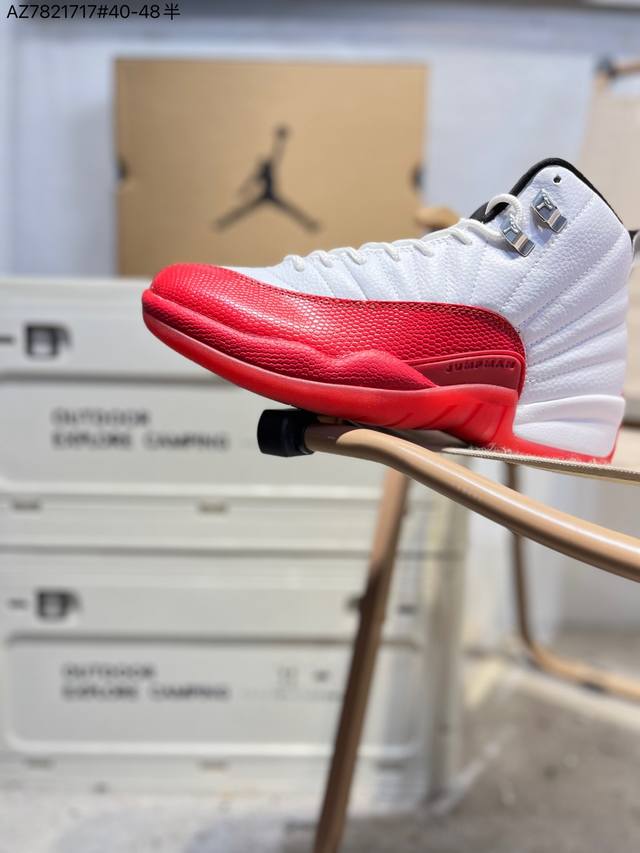 Air Jordan 12 Retro French Blue 高帮 复刻法国蓝 Aj12 乔丹12代 Aj12 乔12 高邦 复刻白蓝 乔丹篮球鞋系列 Fre