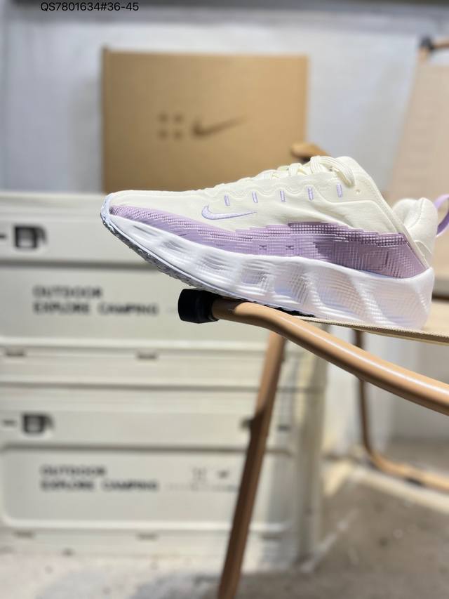 Hyein Seo X Ava Rover Ava Rover 联名鞋 该鞋款采用流线型轮廓设计，鞋面结合 Tpu 网格支撑结构，中底搭载 Reactx 泡棉材