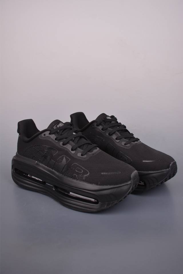 Nike Vomero Premium Air气垫40周年 舒适百搭防滑耐磨 支撑缓震低帮 休闲跑步鞋 时尚外观和运动美学 结合泡棉缓震配置 复古设计风格 泡棉