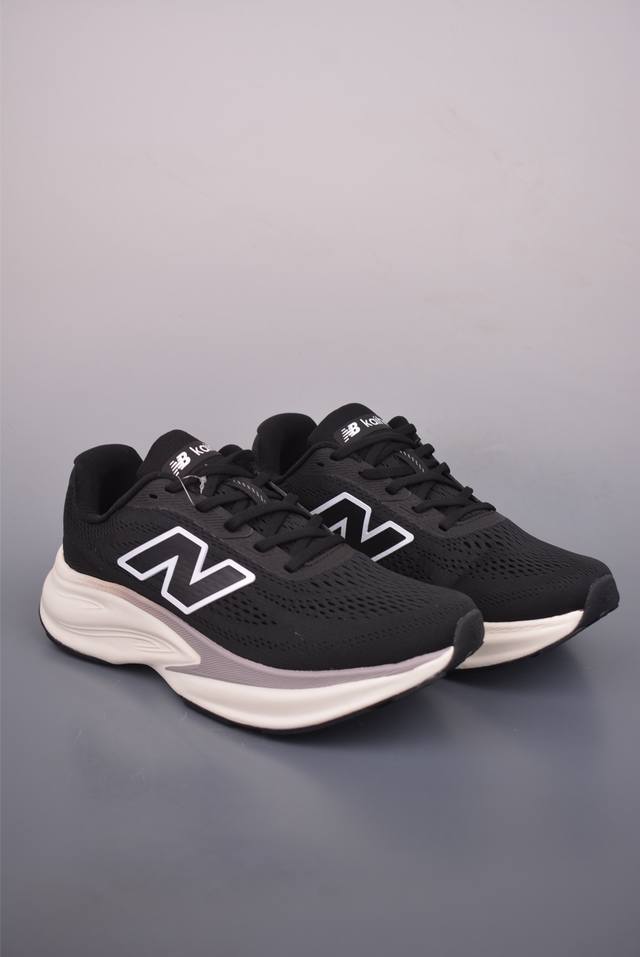 New Balance Nb Fuelcell Supercomp Nb跑步鞋 Fuelcell Supercomp Trainer采用Fuelcell中底 采