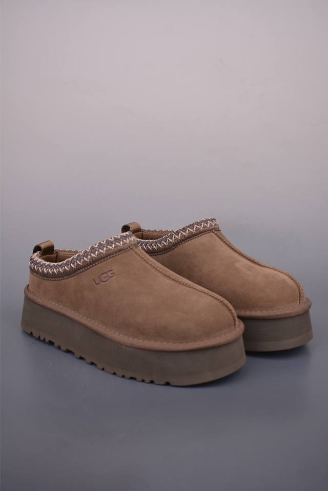 Ugg 塔茨系列加厚款 穆勒风包头5Cm半拖鞋 民族风秋冬雪地靴 羊皮毛一体高品质 保暖锁热 采用Tpu模压定型翻毛皮鞋面材质 内嵌人造卷曲羊毛毛绒里衬和选用1