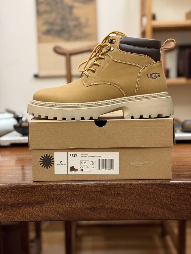 新货Ugg 秋冬新品男士中帮休闲马丁靴系列 代购专供品质 高弹Modern 外置防滑橡塑发泡超轻大底 系带设计 穿脱十分方便 采用Tpu模压定型真皮鞋面材质#E