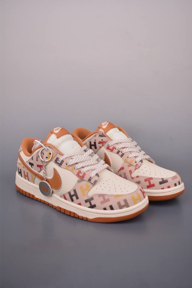 Nike Sb Dunk Low Gucci联名 纯原大厂出品 极力推荐 原装头层材料 独家版型蒸餾加工 帶來的是更好的视觉和脚感体验 大厂纯原品质出货 清洁度