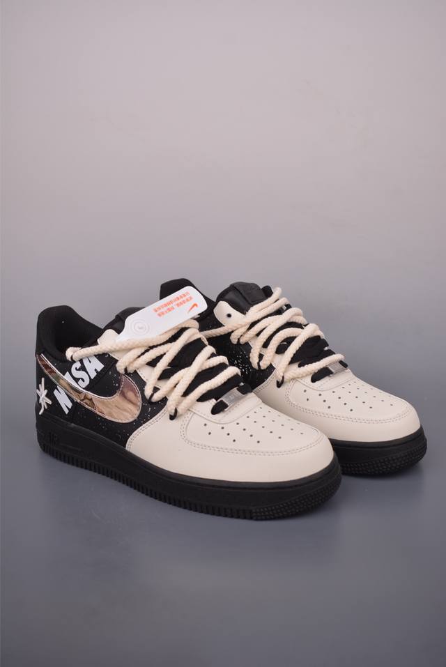 Nike Air Force 1 Low 解构绑带 原楦头原纸板 打造纯正空军版型 专注外贸渠道 全掌内置蜂窝气垫 原盒配件 原厂中底钢印、拉帮完美 官方货号: