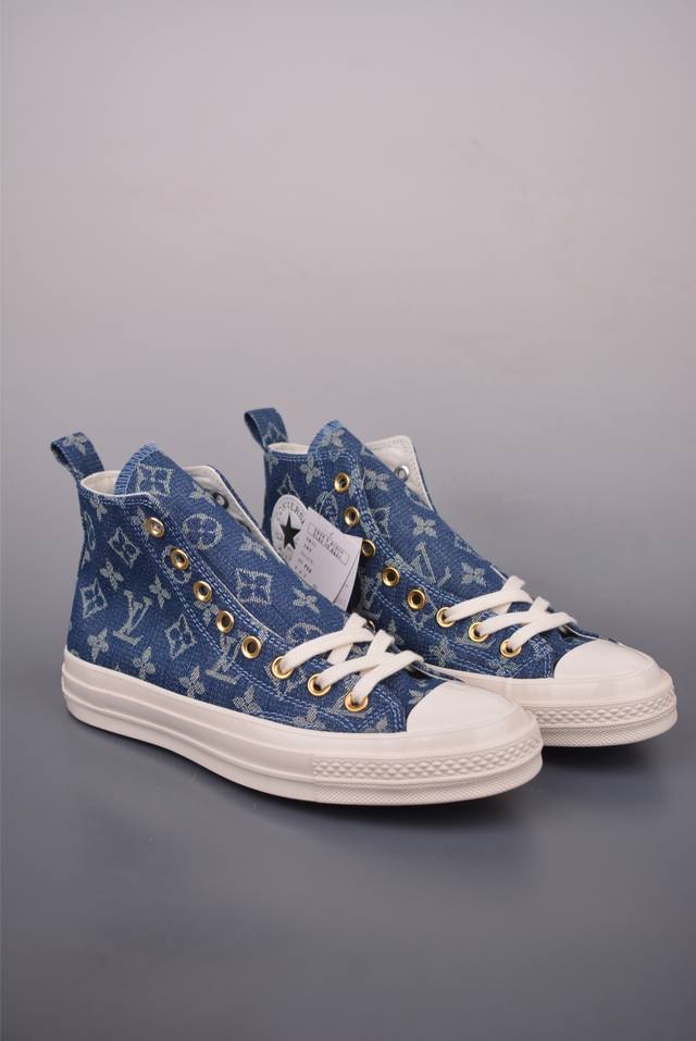 Converse X Lv 驴牌 定制联名 以1970S为蓝本 搭配经典丹宁蓝色牛仔元素拼接 低调中透出一息轻奢韵味 尺码 ：36 37 38 39 40 41