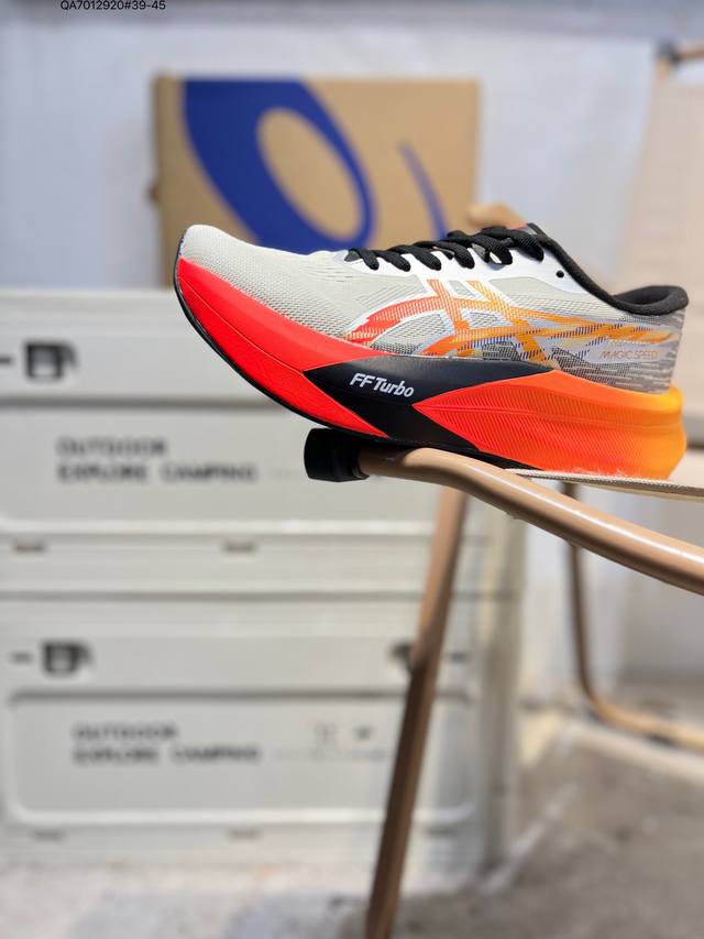 Asics Magic Speed 4亚瑟士 Platinum低帮专业有氧超轻便运动跑步鞋 全新原装数据开发 符合人体工程学 一体式双层编制鞋面 高弹性面料10