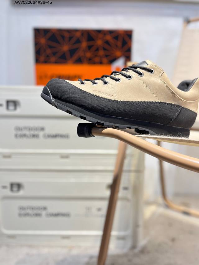 Ecrispi Monaco摩纳哥登山鞋 意大利户外防水徒步登山鞋春夏男女摩纳哥登山靴Gtx 该款徒步鞋，意大利原产，舒适零磨合，成为Crispi畅销多年的经典