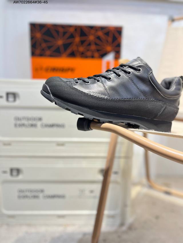 Ecrispi Monaco摩纳哥登山鞋 意大利户外防水徒步登山鞋春夏男女摩纳哥登山靴Gtx 该款徒步鞋，意大利原产，舒适零磨合，成为Crispi畅销多年的经典