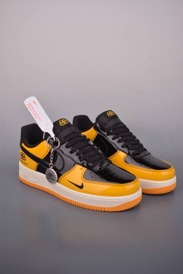 Nike Air Force 1 Low 巴黎世家联名 原楦头原纸板 打造纯正空军版型 专注外贸渠道 全掌内置蜂窝气垫 原盒配件 原厂中底钢印、拉帮完美 官方货