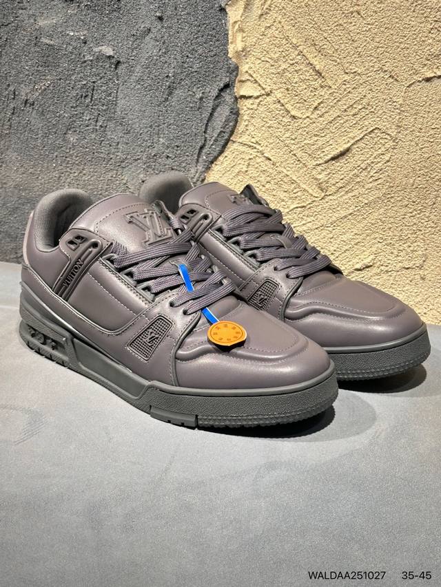 新品上市实拍 全新Lv路易威登Louis Vuitton Trainer Sneaker Low休闲运动文化百搭篮球板鞋Waldaa251027