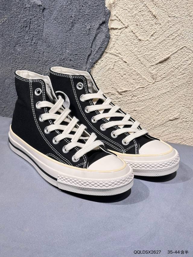 Surgetrainer React2.0 Converse匡威日系 复刻大厚底 轻量化升級摆脱重量负担的大厚底完全是夸张复古厚底像是注入跑鞋灵魂，鞋侧的立体A