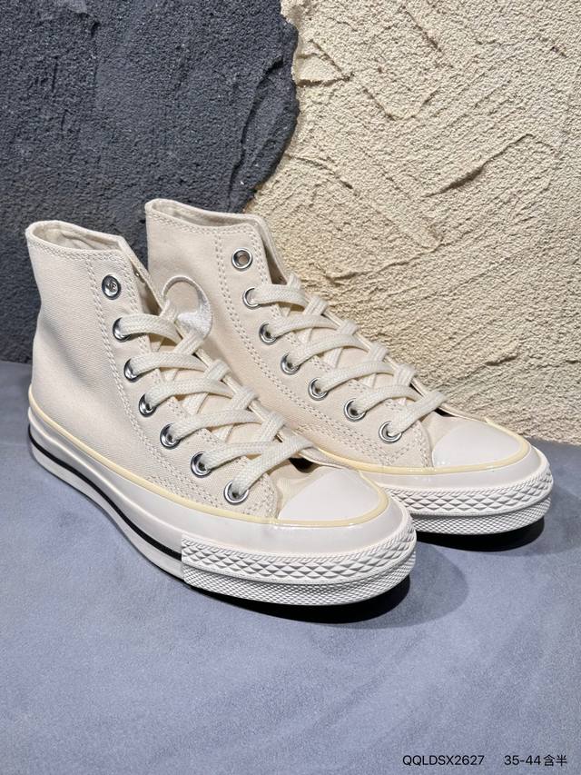 Surgetrainer React2.0 Converse匡威日系 复刻大厚底 轻量化升級摆脱重量负担的大厚底完全是夸张复古厚底像是注入跑鞋灵魂，鞋侧的立体A