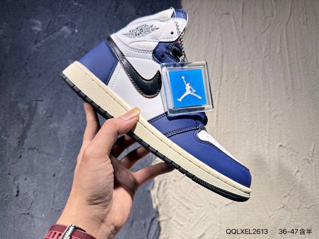 新品上市实拍 Nike Air Jordan 1 Retro High Aj1乔丹一代高帮经典复古文化休闲运动篮球鞋 货号:Io7847-001 尺码:36 3