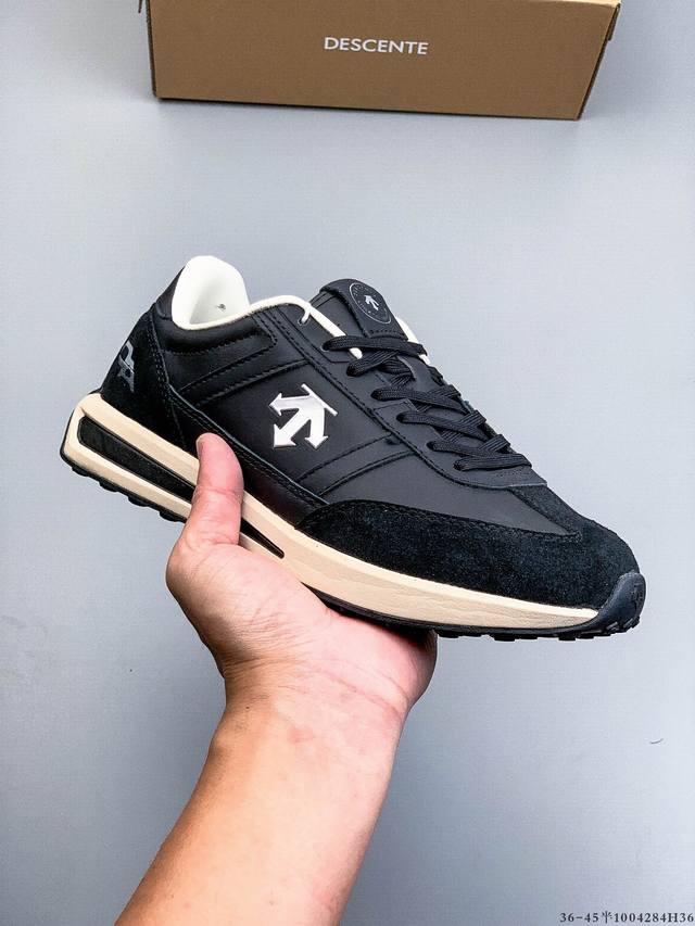 公司级！迪桑特Descente Chron Racer 舒适百搭 防滑耐磨 低帮 生活休闲鞋 1004284H36