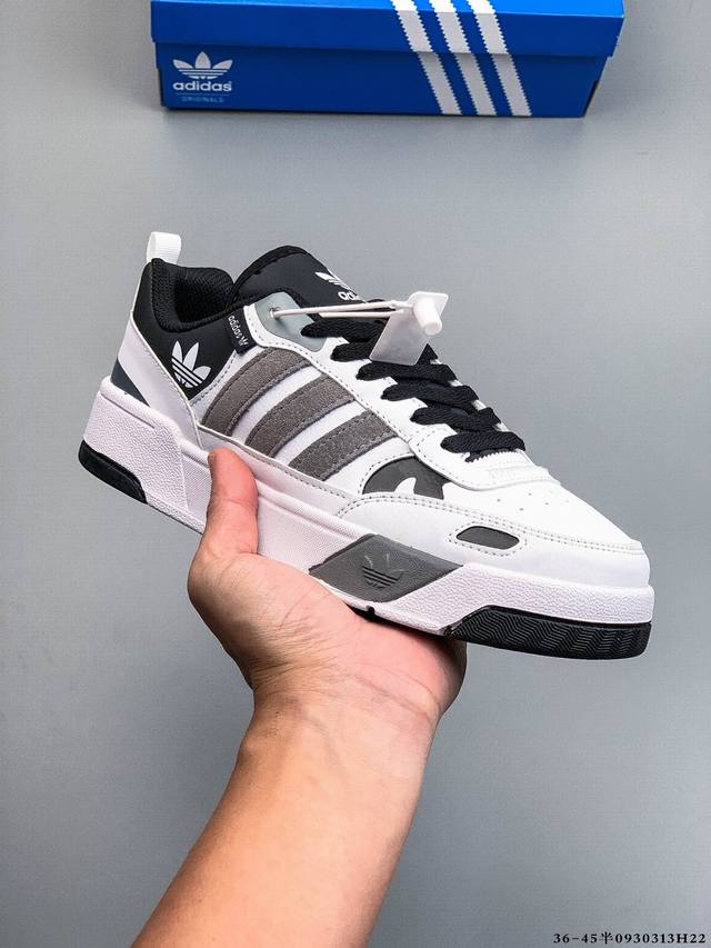 阿迪达斯 Adidas Originals Post Up 低帮百搭休闲板鞋！ 这款Adidas经典款，延续篮球场基因，同时融入摩登气质，含锯齿状三条纹和绒面革