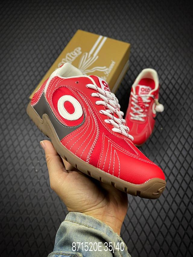 E Old Order Turbo-Lite芭蕾复古德训鞋 Hello Kitty联名大红配色超独特百搭 鞋子上脚效果很帅好看 码数很正不偏码 鞋身透气舒适不臭